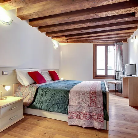 Residenza Valier - Rialto By Wonderful Italy Daire